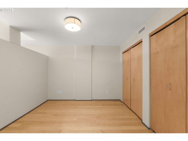 1221 Sw 10TH Ave 702, Portland, OR 97205