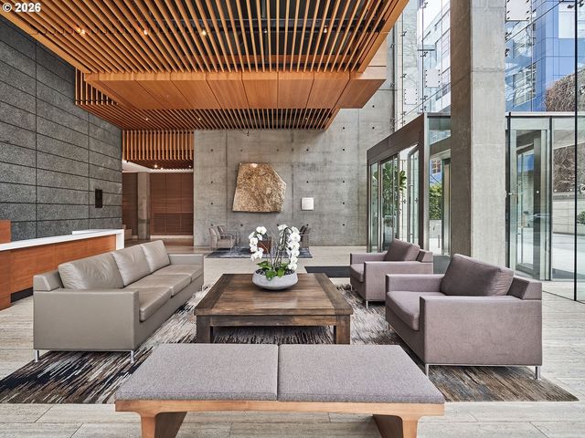 1221 Sw 10TH Ave 702, Portland, OR 97205