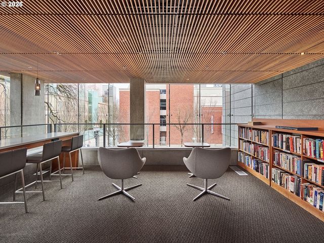 1221 Sw 10TH Ave 702, Portland, OR 97205