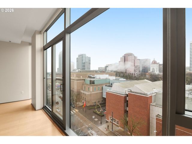 1221 Sw 10TH Ave 702, Portland, OR 97205