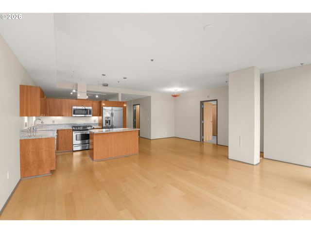 1221 Sw 10TH Ave 702, Portland, OR 97205