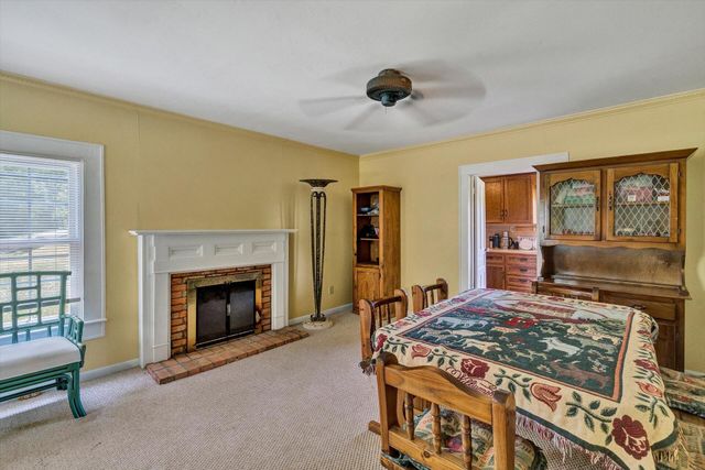 2446 DEER RUN RD, Ferrum, VA 24088