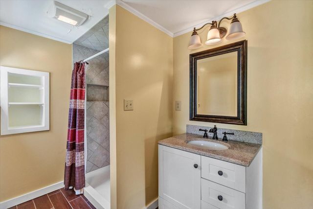 2446 DEER RUN RD, Ferrum, VA 24088