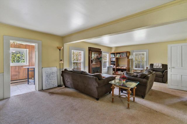 2446 DEER RUN RD, Ferrum, VA 24088