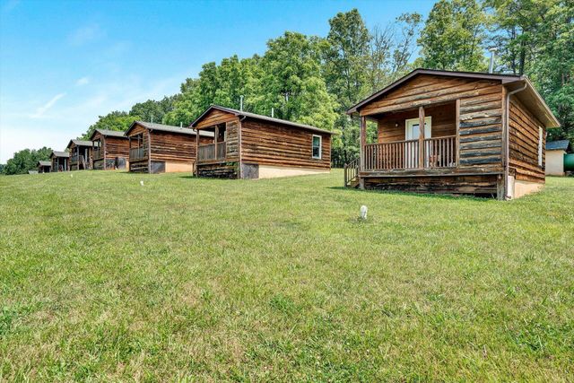 2446 DEER RUN RD, Ferrum, VA 24088