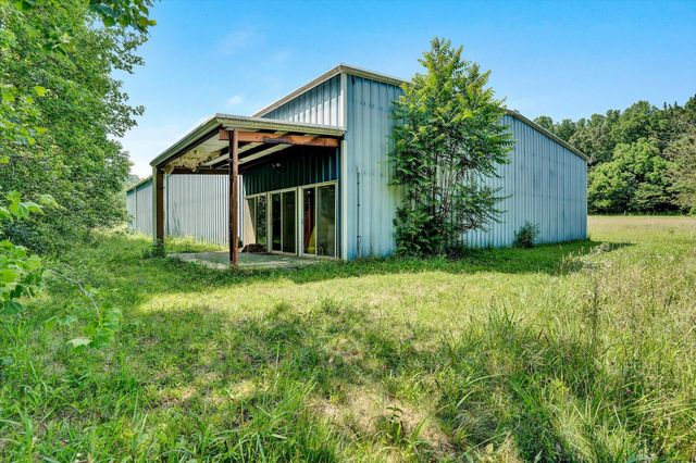 2446 DEER RUN RD, Ferrum, VA 24088