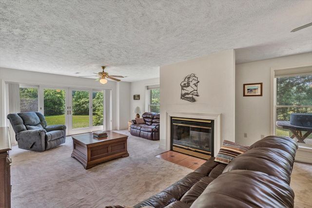 2446 DEER RUN RD, Ferrum, VA 24088