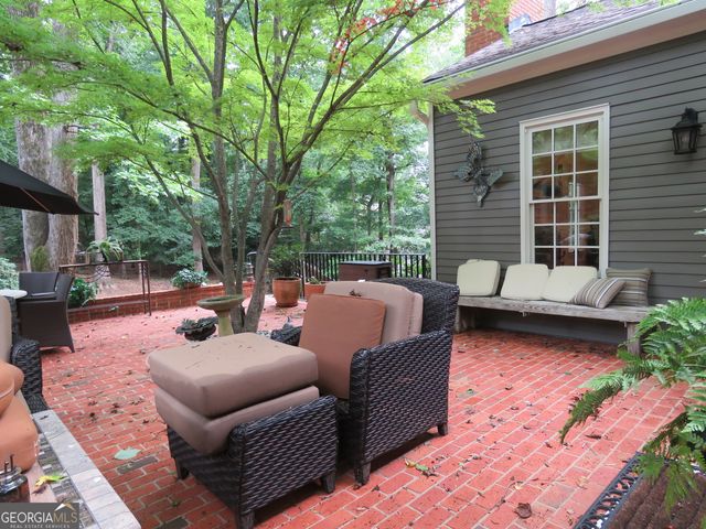 4464 Woodland Brook Drive SE, Atlanta, GA 30339