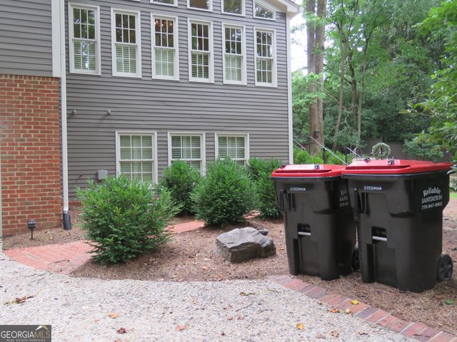 4464 Woodland Brook Drive SE, Atlanta, GA 30339