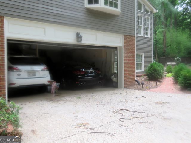 4464 Woodland Brook Drive SE, Atlanta, GA 30339