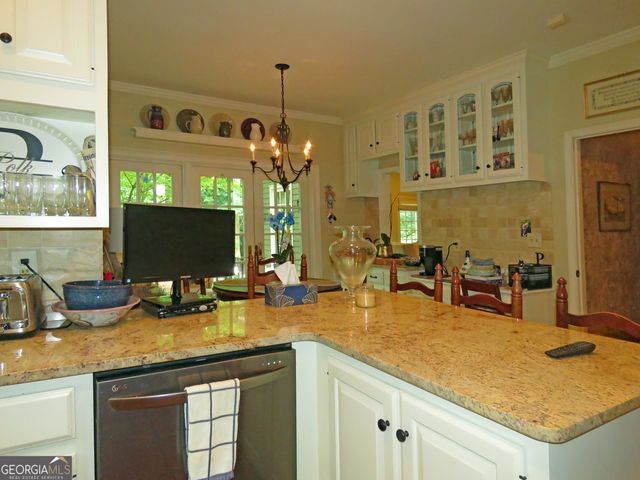 4464 Woodland Brook Drive SE, Atlanta, GA 30339