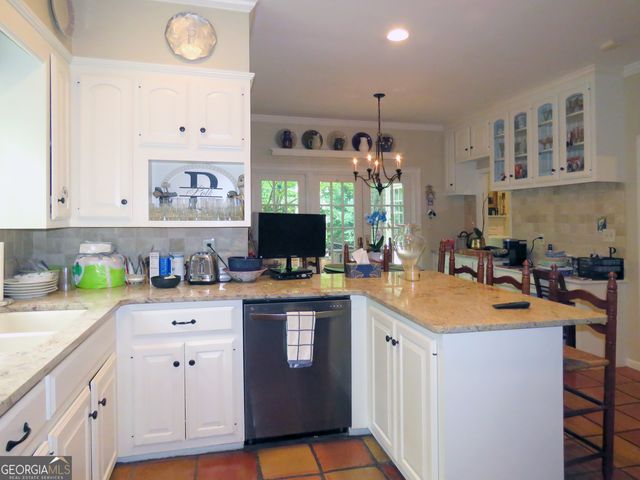 4464 Woodland Brook Drive SE, Atlanta, GA 30339