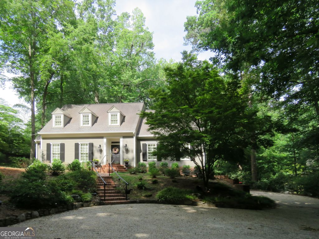 4464 Woodland Brook Drive SE, Atlanta, GA 30339