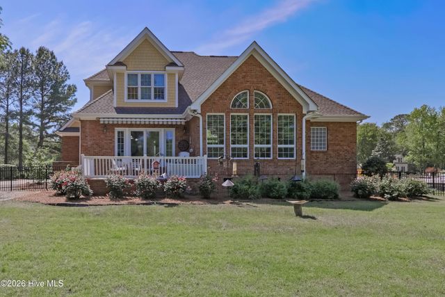 136 Pilot House Drive, Wallace, NC 28466