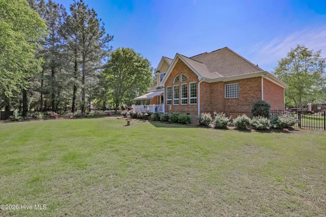 136 Pilot House Drive, Wallace, NC 28466