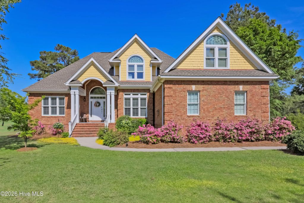 136 Pilot House Drive, Wallace, NC 28466