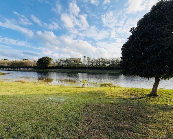 189 Cameron Dr, Weston, FL 33326