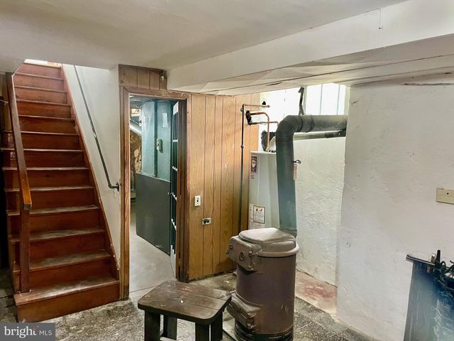 119 ROBBINS AVE, Jenkintown, PA 19046