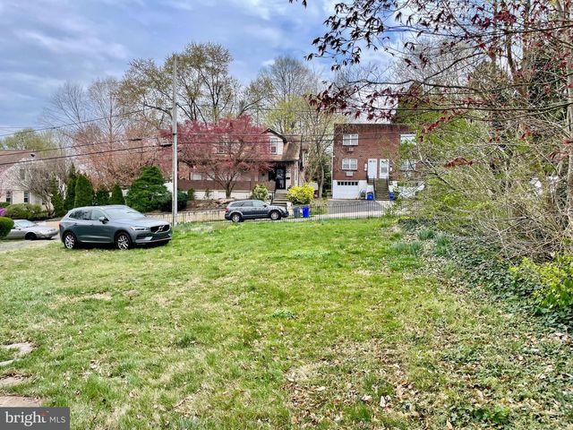 119 ROBBINS AVE, Jenkintown, PA 19046