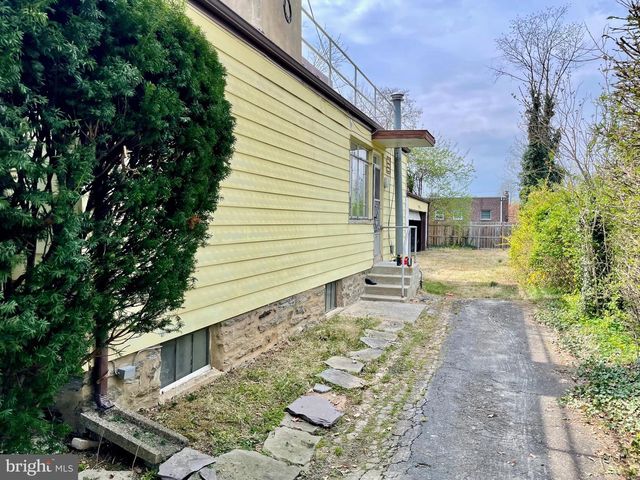 119 ROBBINS AVE, Jenkintown, PA 19046