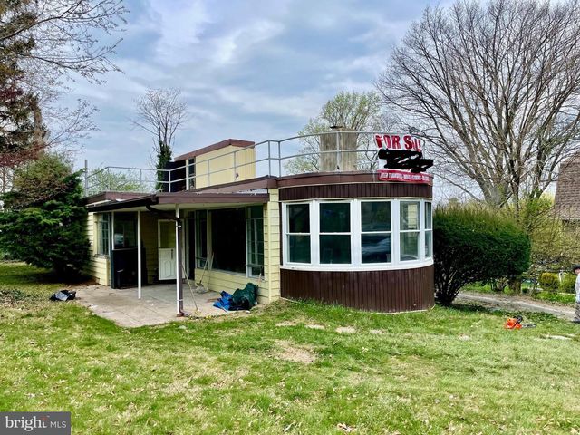 119 ROBBINS AVE, Jenkintown, PA 19046