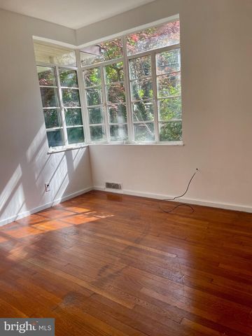 119 ROBBINS AVE, Jenkintown, PA 19046