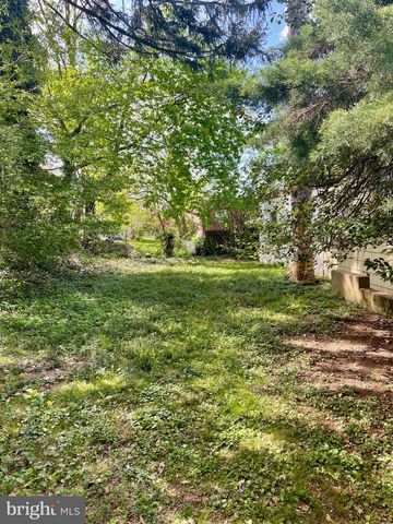 119 ROBBINS AVE, Jenkintown, PA 19046