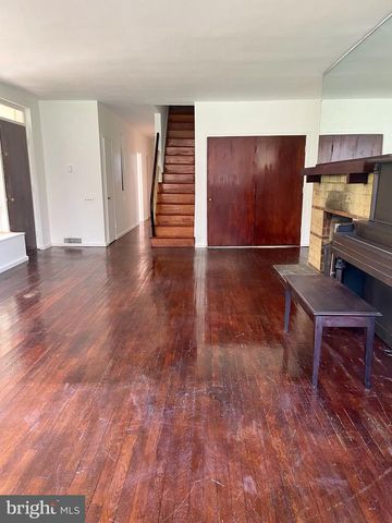 119 ROBBINS AVE, Jenkintown, PA 19046