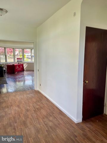 119 ROBBINS AVE, Jenkintown, PA 19046
