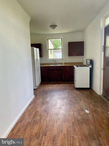 119 ROBBINS AVE, Jenkintown, PA 19046