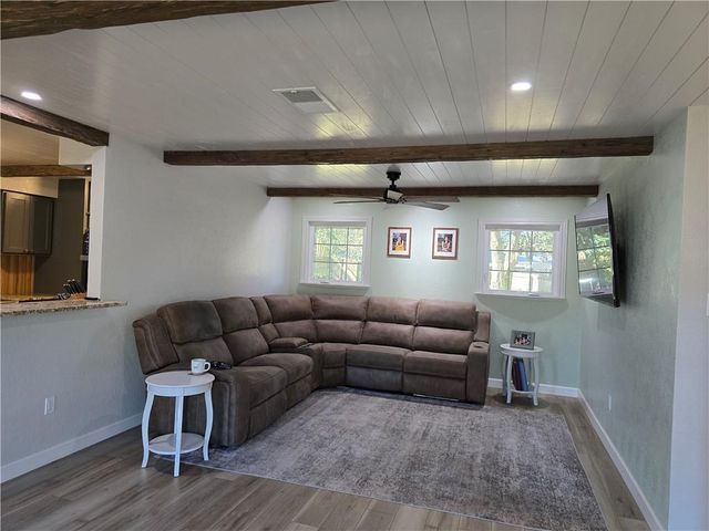 9275 Cottage Park N Drive, Mobile, AL 36695