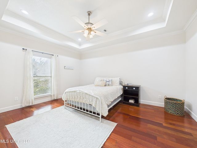 7414 Fountainbleau Road, Ocean Springs, MS 39564