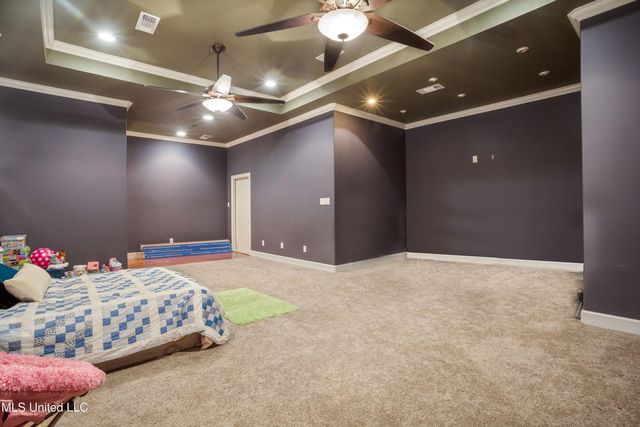 7414 Fountainbleau Road, Ocean Springs, MS 39564