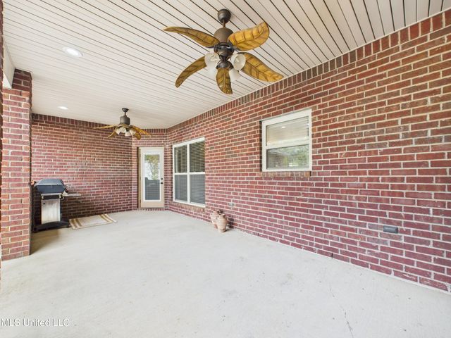 7414 Fountainbleau Road, Ocean Springs, MS 39564