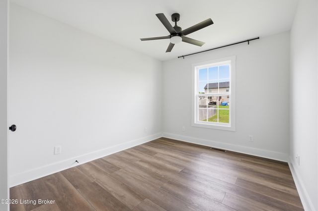3069 Barlows Brook Rd, Shelbyville, KY 40065