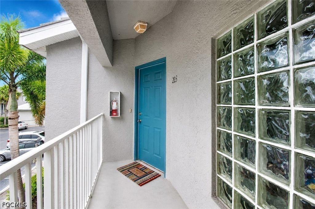 12081 Summergate CIR 203, Fort Myers, FL 33913