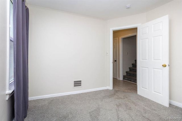 33627 Bock Street, Garden City, MI 48135