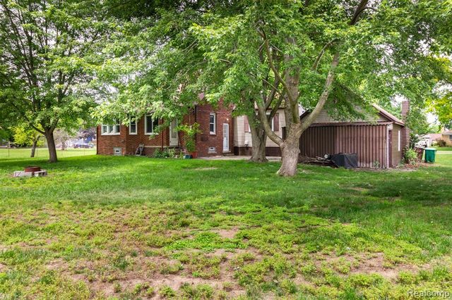 33627 Bock Street, Garden City, MI 48135