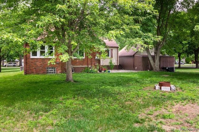 33627 Bock Street, Garden City, MI 48135