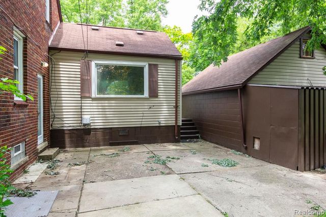 33627 Bock Street, Garden City, MI 48135