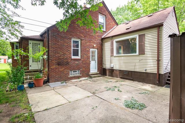 33627 Bock Street, Garden City, MI 48135