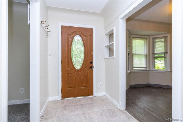 33627 Bock Street, Garden City, MI 48135