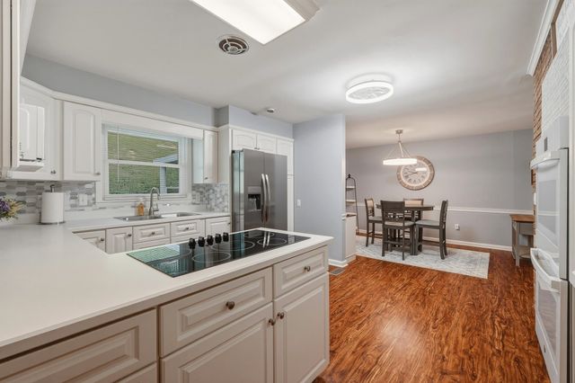 502 Forest Road, Huntington, WV 25705