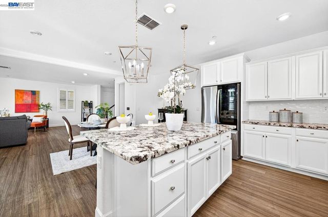4176 Healdsburg Way, Dublin, CA 94568
