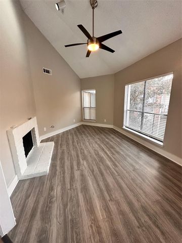 3730 Thistlemont Drive 102, Houston, TX 77042