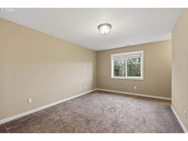 881 LIMELIGHT Ave Nw, Salem, OR 97304