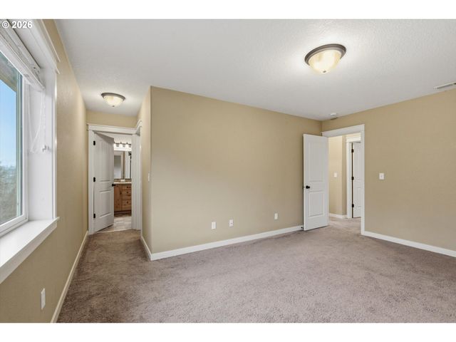 881 LIMELIGHT Ave Nw, Salem, OR 97304