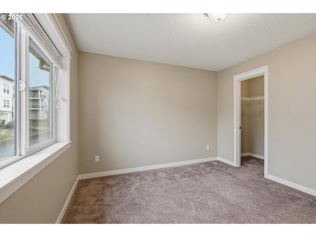 881 LIMELIGHT Ave Nw, Salem, OR 97304