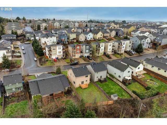 881 LIMELIGHT Ave Nw, Salem, OR 97304