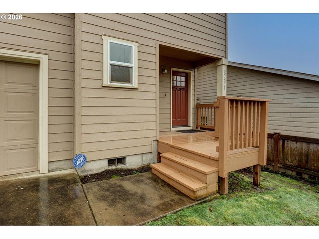 881 LIMELIGHT Ave Nw, Salem, OR 97304